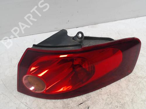 Piloto trasero derecho Piloto trasero derecho FIAT CROMA (194_) 1.9 D Multijet (194AXB1B) (120 hp) 36743338 36743338
