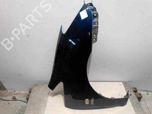 Guarda-lamas direito Guarda-lamas direito TOYOTA COROLLA Verso (_E12_) 2.0 D-4D (CDE120_, CDE120R) (90 hp) 36726037 36726037