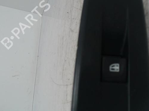 Used Right front window switch Right front window switch RENAULT MEGANE III Hatchback (BZ0/1_, B3_) 1.5 dCi (BZ0C) (90 hp) 36739374 36739374