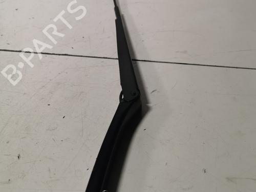 front-windshield-wiper-arm-vw-golf-viii-cd1-da1-2019-36708734 main image