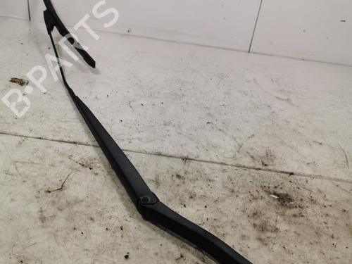 front-windshield-wiper-arm-renault-clio-iv-bh_-2012-2013-2014-2015-2016-2017-2018-2019-2020-2021-36710878 main image