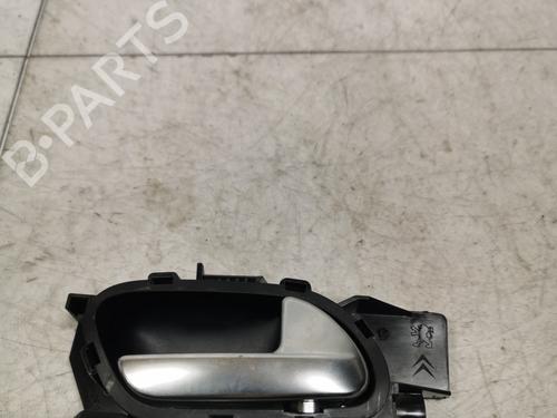 Used Rear right interior door handle Rear right interior door handle PEUGEOT 208 I (CA_, CC_) 1.6 HDi (92 hp) 36712343 36712343