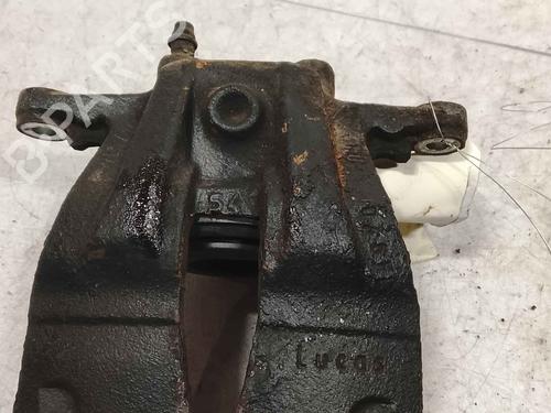 Used Right front brake caliper Right front brake caliper OPEL CORSA C (X01) 1.3 CDTI (F08, F68) (70 hp) 36713842 36713842