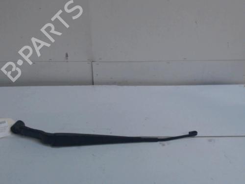 front-windshield-wiper-arm-renault-kadjar-ha_-hl_-2015-36729867 main image