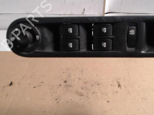 Left front window switch RENAULT ESPACE IV (JK0/1_) 2.2 dCi (JK0H) | BP36736860I27 - Image 2