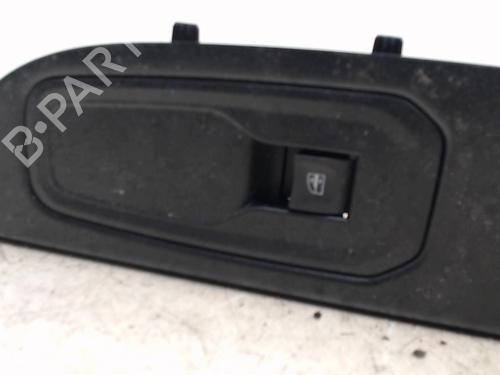 Used Right front window switch Right front window switch RENAULT TRAFIC III Van (FG_) [2014-2026] 36747874 36747874