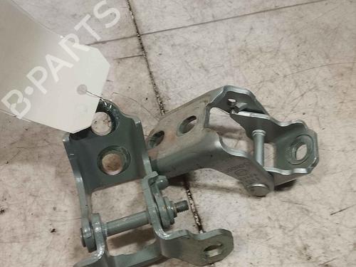 hingedoor-check-strap-renault-megane-iv-hatchback-b9amn_-2015-36714975 main image