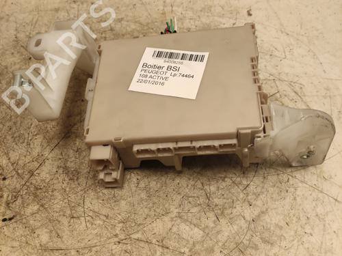 fuse-box-peugeot-108-2014-36750316 main image
