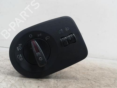 Forlygtekontakt Forlygtekontakt SEAT IBIZA IV SC (6J1, 6P5) 1.6 (105 hp) 36743121 36743121