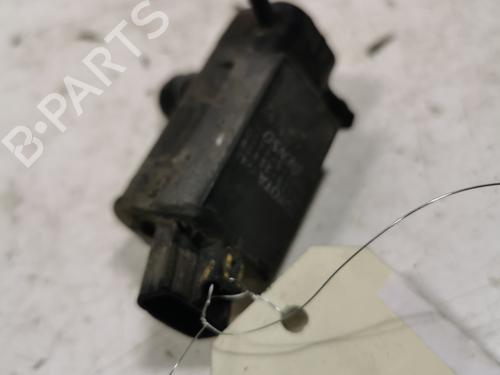 Used Washer pump Washer pump TOYOTA CELICA Coupe (_T23_) 1.8 16V VT-i (ZZT230_, ZZT230) (143 hp) 36708375 36708375
