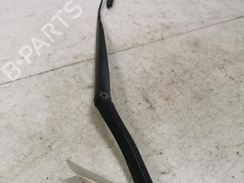 front-windshield-wiper-arm-renault-clio-iv-bh_-2012-2013-2014-2015-2016-2017-2018-2019-2020-2021-36717958 main image
