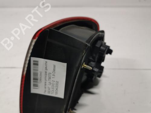 left-taillight-seat-toledo-ii-1m2-1998-1999-2000-2001-2002-2003-2004-2005-2006-36953755 main image