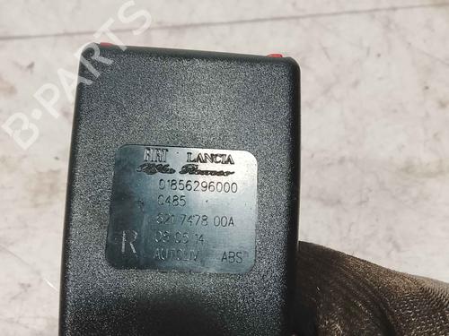 seat-buckle-fiat-punto-199_-2012-36714390 main image