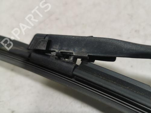 Used Front windshield wiper arm Front windshield wiper arm 36718387 36718387