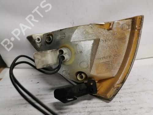 Used Right front indicator Right front indicator SUZUKI SWIFT II Hatchback (EA, MA) [1989-2005] 36722334 36722334