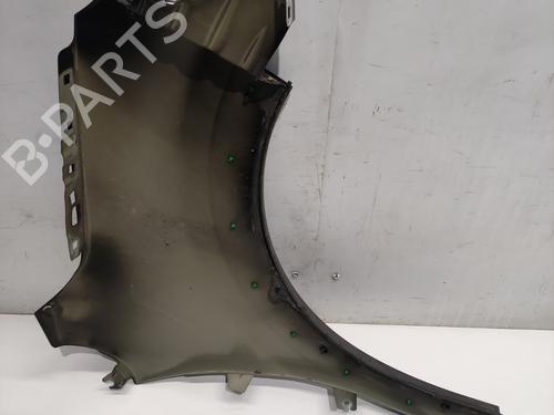 Used Left front fenders Left front fenders 36720222 36720222