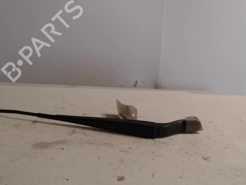 Used Front windshield wiper arm Front windshield wiper arm 36727482 36727482