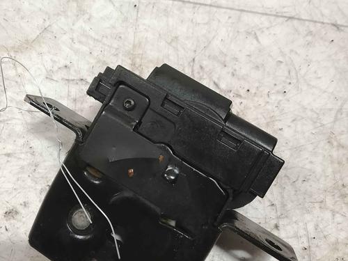 tailgate-lock-renault-modus-grand-modus-fjp0_-2004-36712794 main image