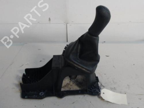 Selector da caixa Selector da caixa RENAULT MEGANE III Hatchback (BZ0/1_, B3_) 1.5 dCi (BZ0C) (90 hp) 36729709 36729709