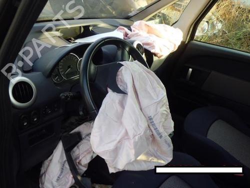 Used Parts PEUGEOT 1007 (KM_) 1.4 HDi 4760011