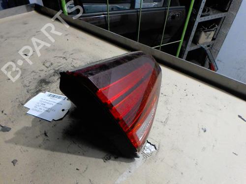 left-tailgate-light-vw-golf-vii-5g1-bq1-be1-be2-2012-2013-2014-2015-2016-2017-2018-2019-2020-2021-36748471 main image