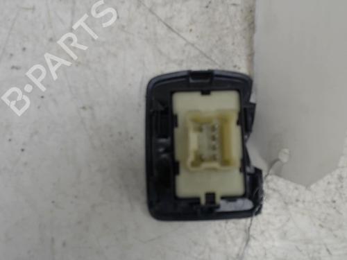 Fensterheberschalter rechts vorne für Fensterheberschalter rechts vorne DACIA DOKKER MPV (KE_) 1.5 dCi (KEAJ, KEAH) (90 hp) 36743447 36743447