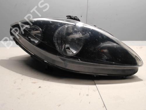 right-headlight-seat-altea-5p1-2004-2005-2006-2007-2008-2009-2010-2011-2012-2013-2014-2015-36725393 main image