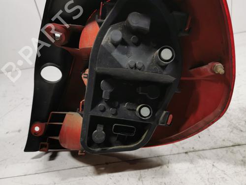 left-taillight-renault-clio-iii-br01-cr01-2005-2006-2007-2008-2009-2010-2011-2012-2013-2014-37696701 main image