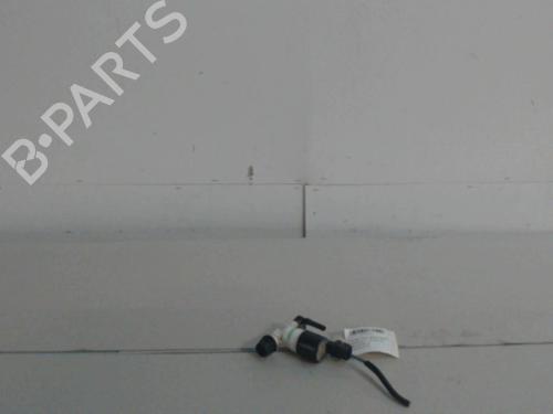 washer-pump-renault-megane-iv-hatchback-b9amn_-2015-36729750 main image