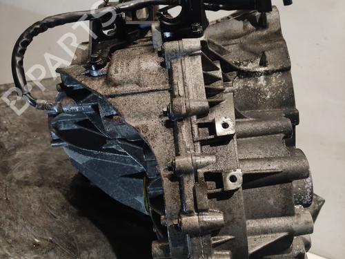 gearbox-volvo-v40-hatchback-525-2012-2013-2014-2015-2016-2017-2018-2019-36710205 main image