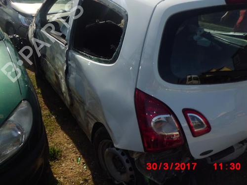 Left front indicator RENAULT TWINGO II (CN0_) 1.5 dCi 75 | BP36720859C32 - Image 4