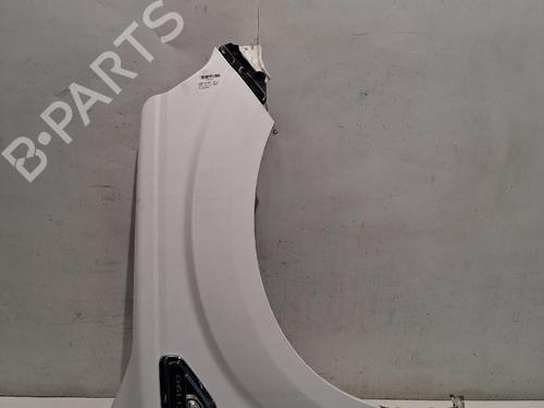 right-front-fenders-renault-alaskan-2016-37021807 main image