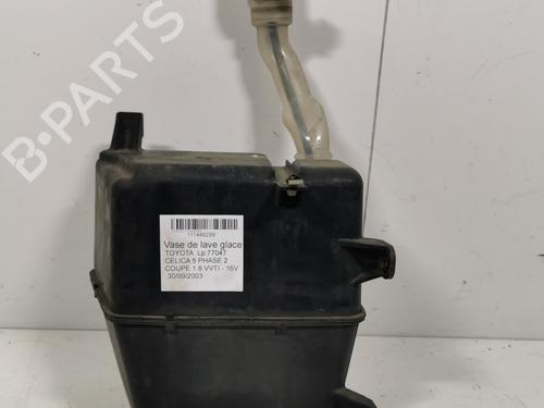 Used Windscreen washer tank Windscreen washer tank TOYOTA CELICA Coupe (_T23_) 1.8 16V VT-i (ZZT230_, ZZT230) (143 hp) 36708376 36708376