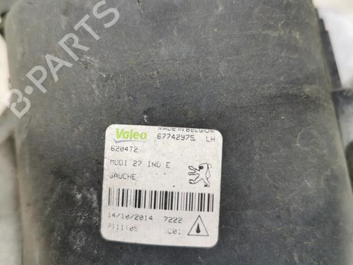 Used Left front fog light Left front fog light 36719040 36719040