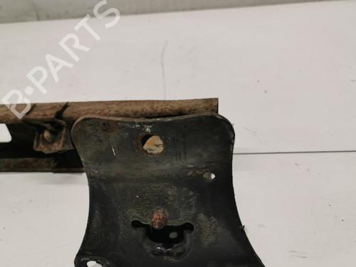 Used Rear bumper reinforcement Rear bumper reinforcement 37472770 37472770