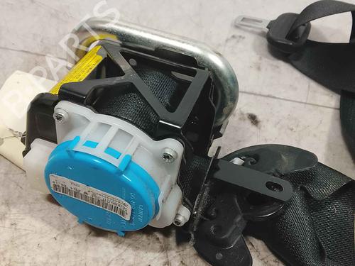 front-left-seatbelt-toyota-yaris-_p13_-2010-2011-2012-2013-2014-2015-2016-2017-2018-2019-2020-36714631 main image
