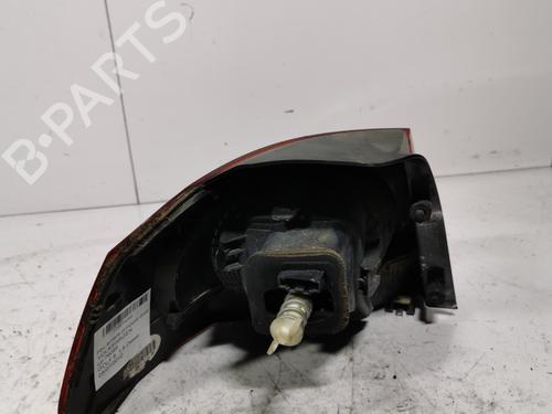 Used Right taillight Right taillight 37652958 37652958