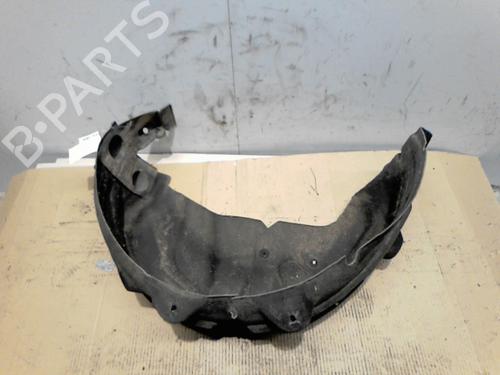 wheel-arch-renault-megane-iv-hatchback-b9amn_-2015-36729723 main image