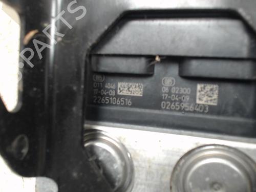 ABS pump RENAULT TWINGO III (BCM_, BCA_) 0.9 TCe 110 | BP36726210M43 - Image 2