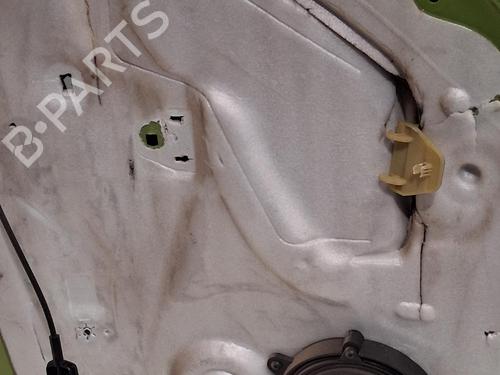 right-rear-door-renault-clio-iii-grandtour-kr01_-2007-38976038 main image
