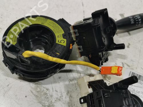 steering-column-stalk-toyota-yaris-_p1_-1999-2000-2001-2002-2003-2004-2005-36707128 main image