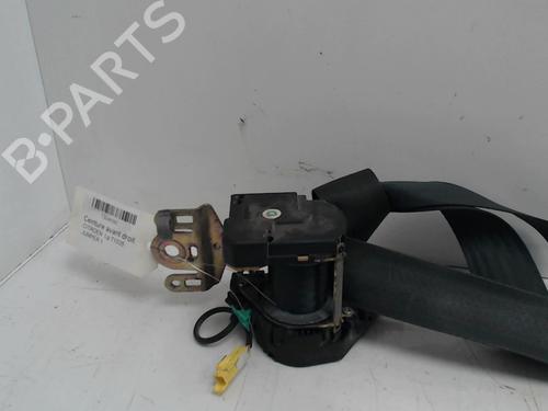 front-right-seatbelt-ds-ds-3-ds-3-crossback-ur_-uc_-uj_-2018-36743225 main image