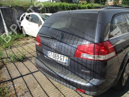 Brugte OPEL VECTRA C Estate (Z02)  1.9 CDTI (F35)  4762902