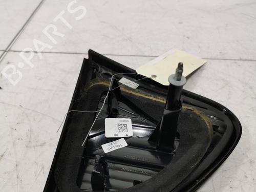 right-tailgate-light-renault-captur-i-j5_-h5_-2013-36708805 main image