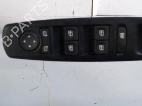 Used Left front window switch Left front window switch RENAULT MEGANE III Hatchback (BZ0/1_, B3_) 1.5 dCi (BZ09, BZ0D, BZ1W, BZ29, BZ14) (110 hp) 36734954 36734954