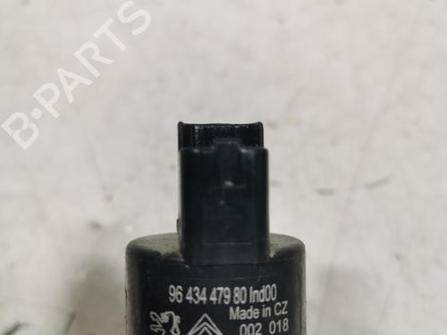 Washer pump CITROËN C4 CACTUS 1.2 VTi 82 | BP36707167E24 - Image 3