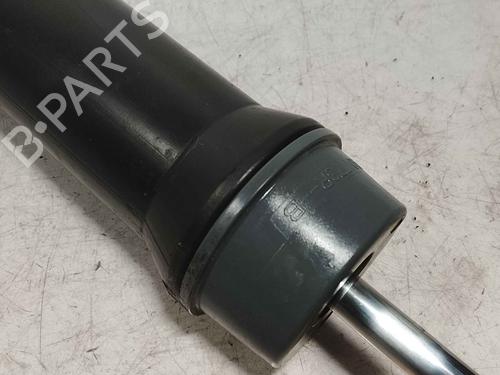 left-rear-shock-absorber-renault-captur-ii-hf_-2020-36750644 main image