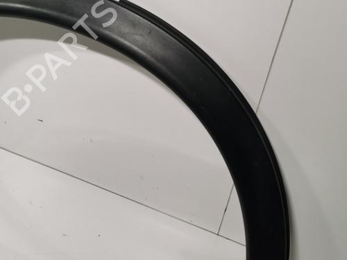 Used Rear right wheel arch trim Rear right wheel arch trim 36782575 36782575