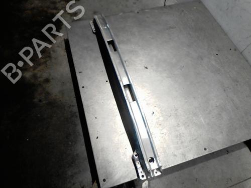 front-bumper-reinforcement-citroen-c4-picasso-i-mpv-ud_-2006-2007-2008-2009-2010-2011-2012-2013-2014-2015-36745671 main image