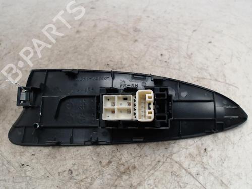 Used Right front window switch Right front window switch 36747621 36747621